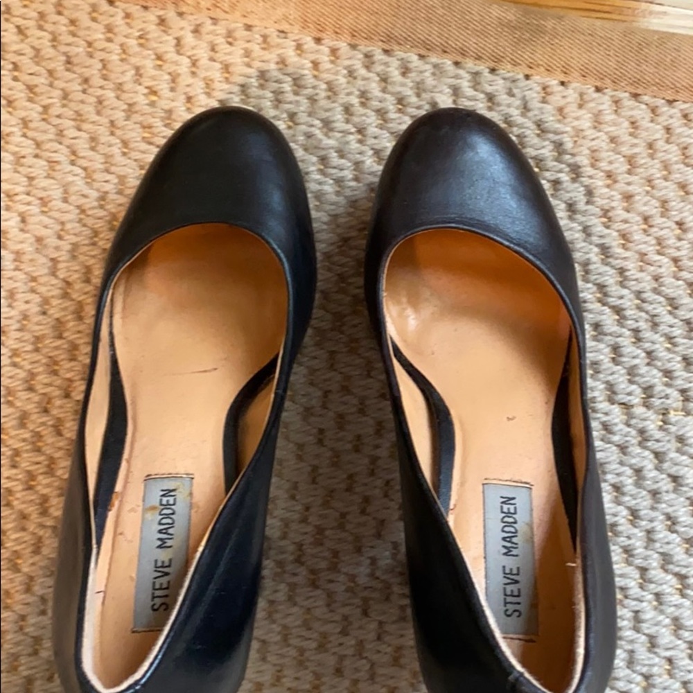 Steve Madden wedge pumps